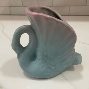 Rosemeade Blue and Pink Ombre Swan Vase